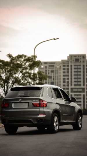 BMW X5 Wallpaper