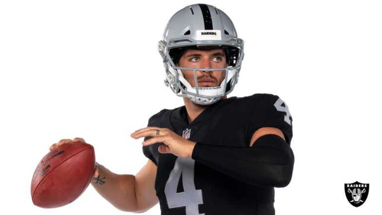 Derek Carr Wallpaper Desktop - iXpap