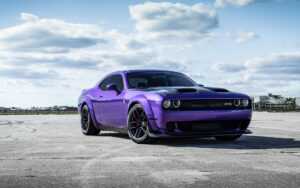 Dodge Challenger Hellcat Wallpaper