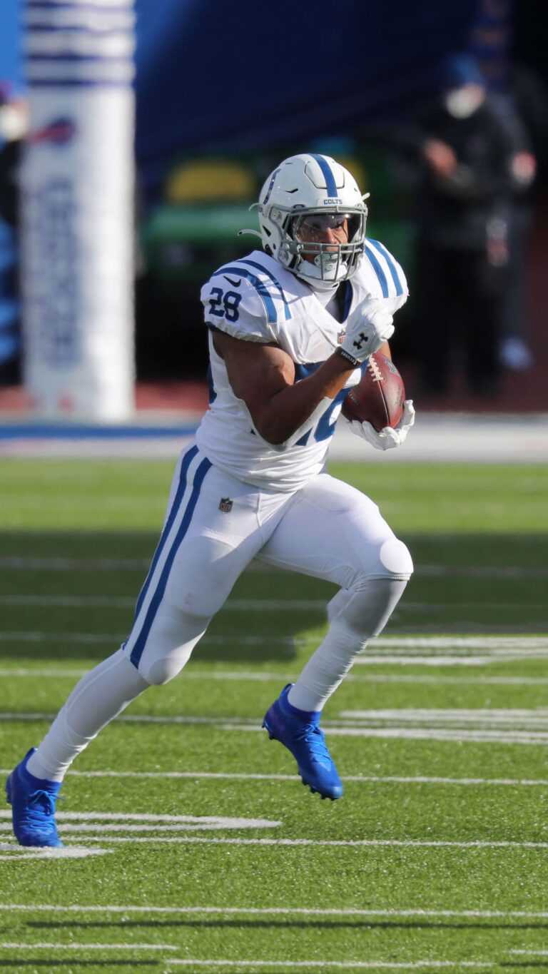 Jonathan Taylor Wallpaper - iXpap