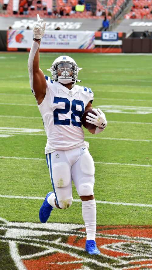 Jonathan Taylor IPhone Wallpaper - iXpap