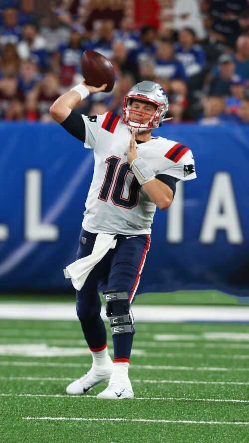 IPhone Mac Jones Wallpaper iXpap