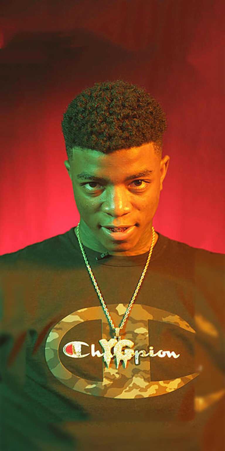 Yungeen Ace Wallpaper - iXpap