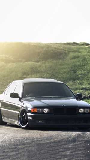 BMW Lowrider Wallpaper