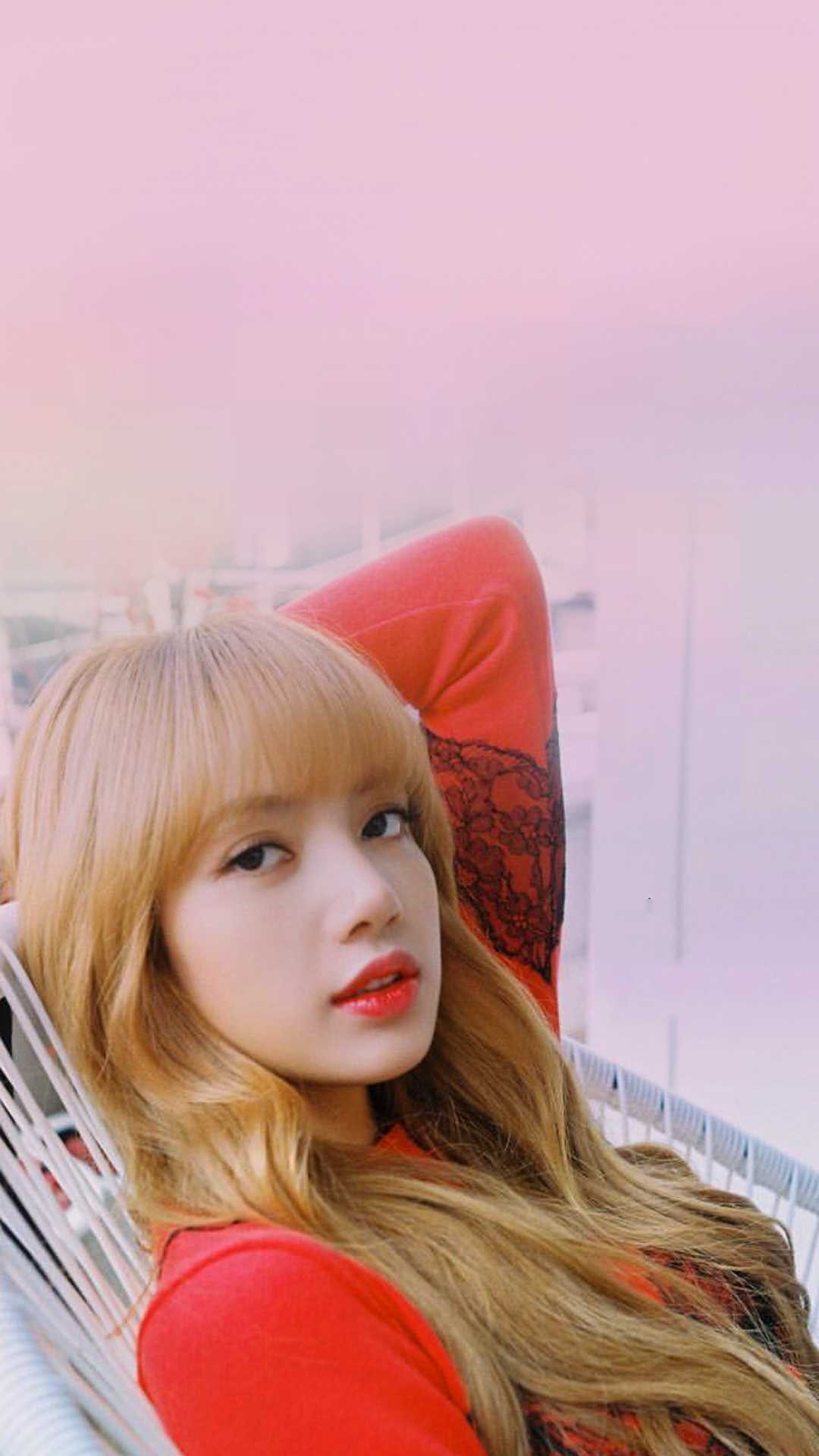 Lisa Wallpaper - iXpap