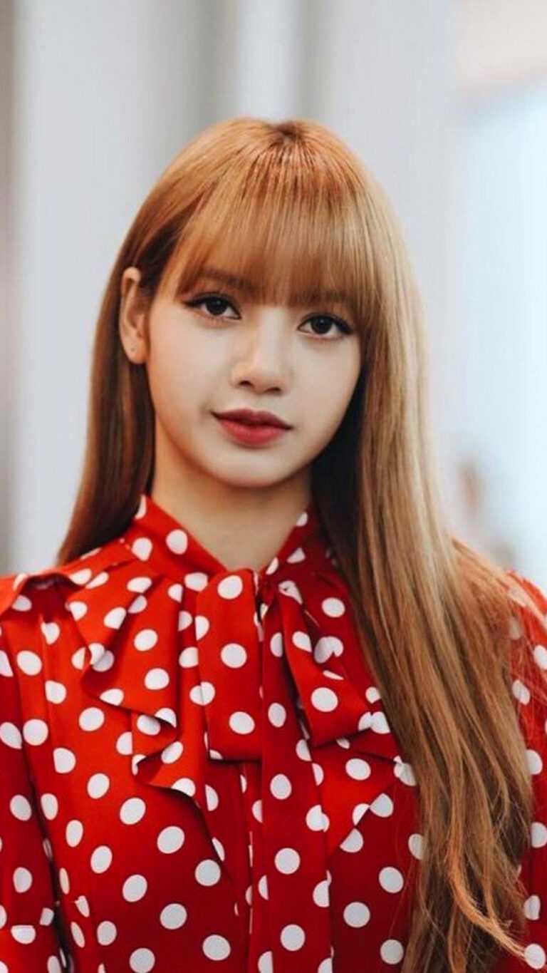 Lisa Wallpaper - iXpap