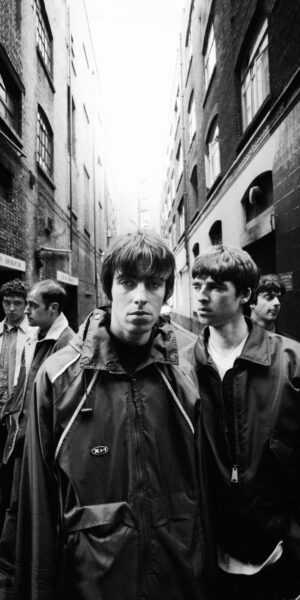 Oasis Wallpaper