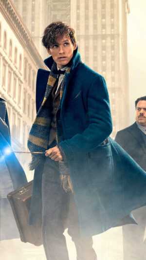 Newt Scamander Wallpaper