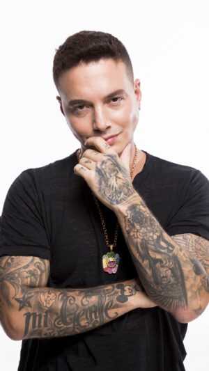 J Balvin Wallpaper