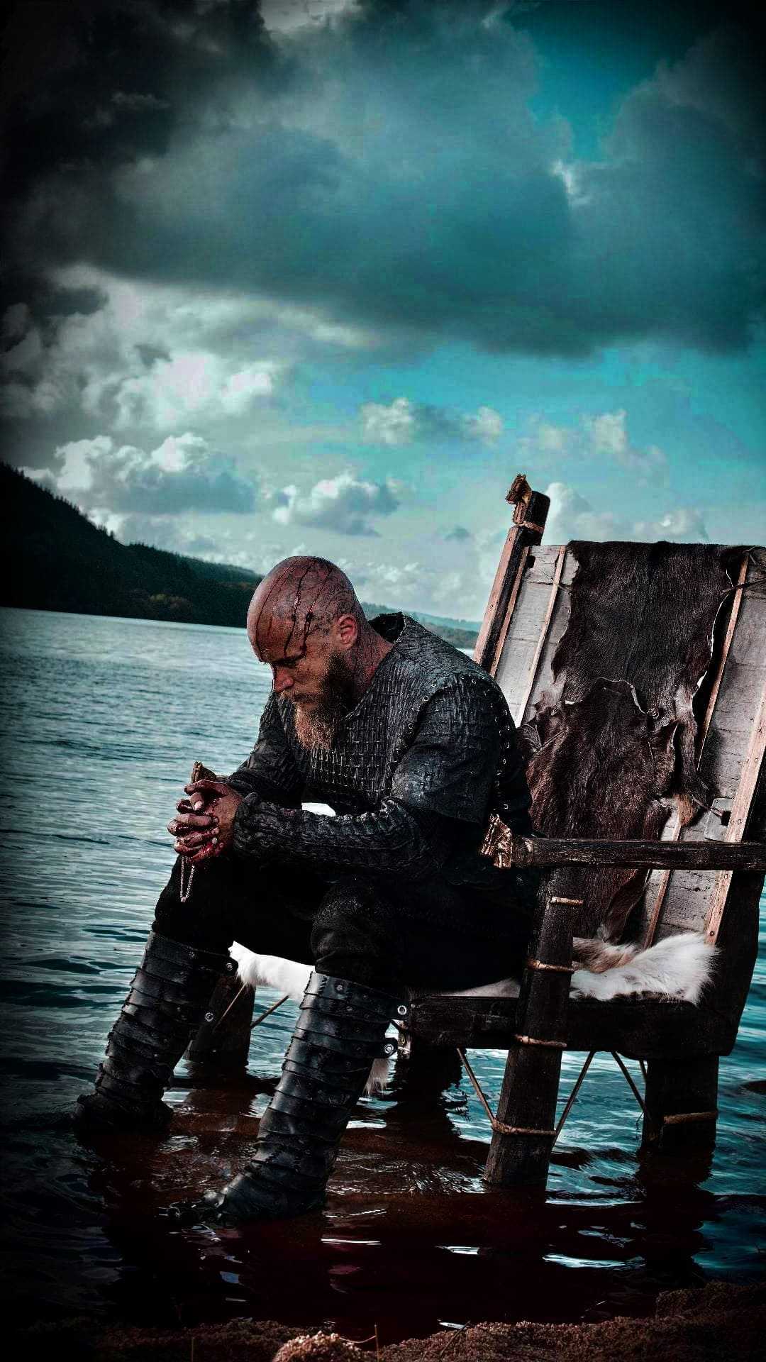 Ragnar Lothbrok Wallpaper - iXpap