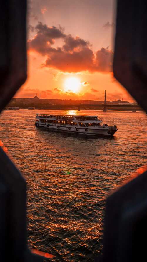 Istanbul Wallpaper - iXpap