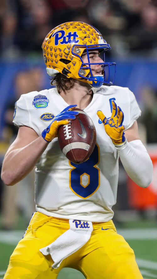 Kenny Pickett Wallpaper - iXpap