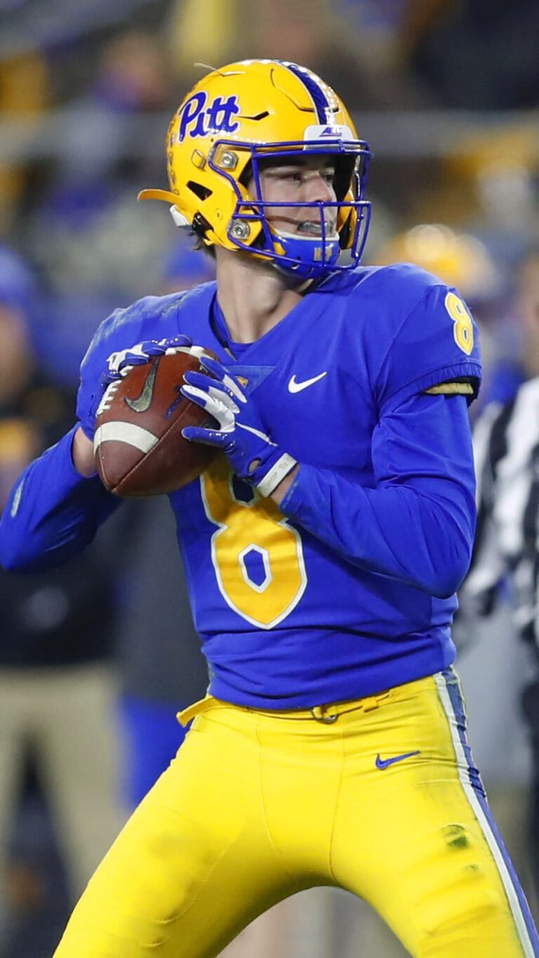 Kenny Pickett Wallpapers iXpap