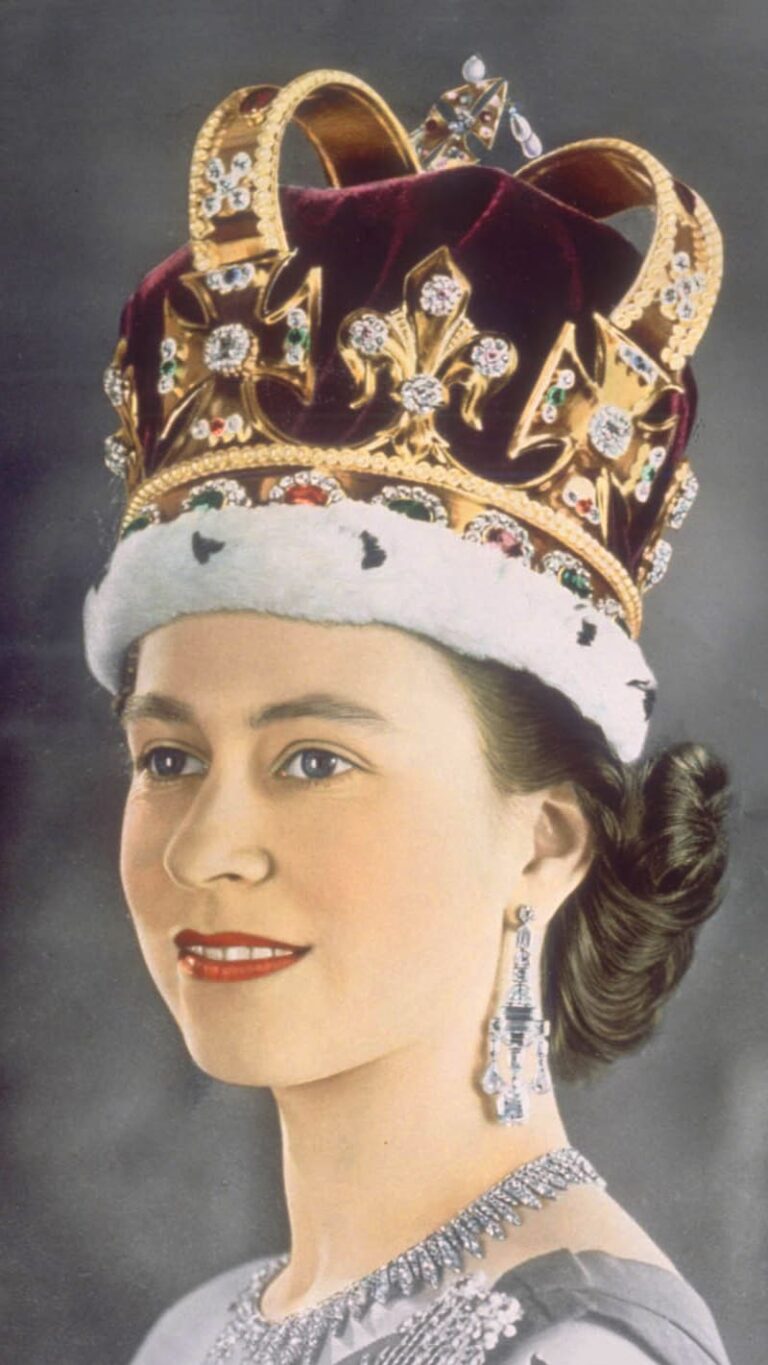 Queen Elizabeth Wallpaper iXpap