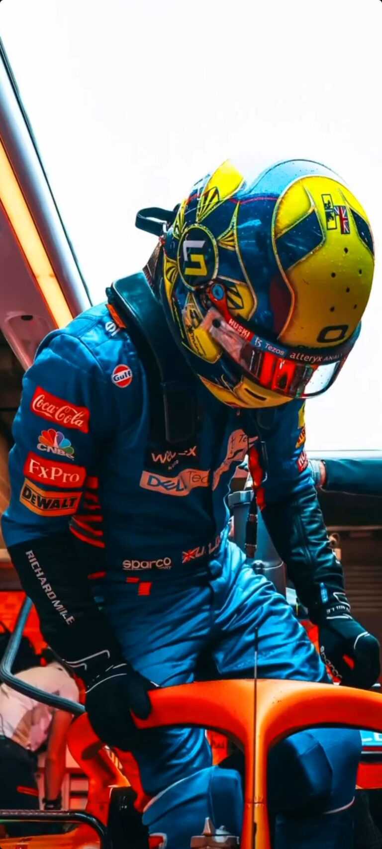 Lando Norris Wallpaper - iXpap