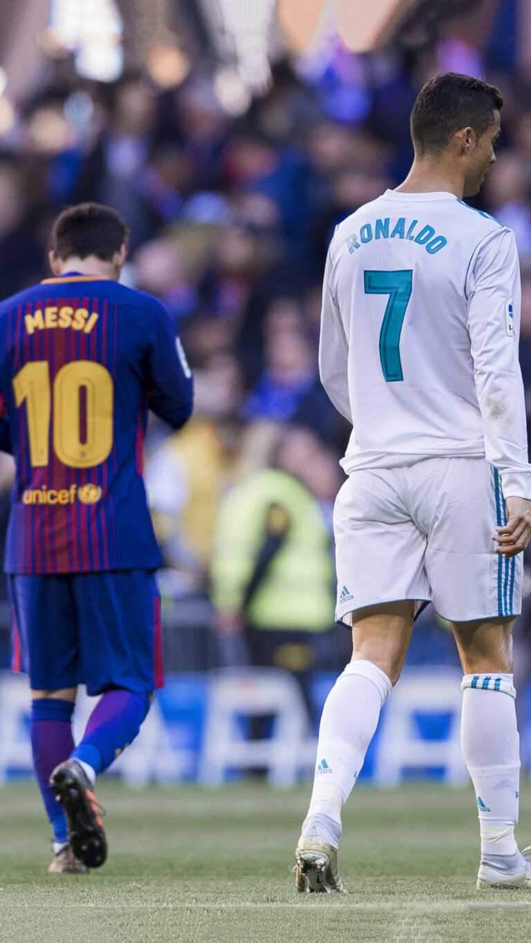 Messi And Ronaldo Wallpaper - iXpap — free download