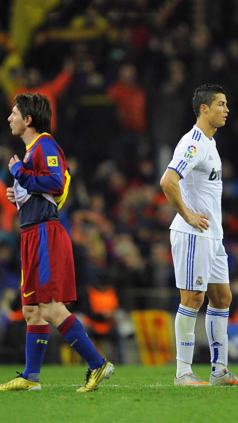 Messi And Ronaldo Chess Wallpaper IXpap Messi And Ronaldo Chess Wallpaper IXpap