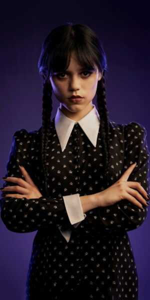 Wednesday Addams Wallpaper