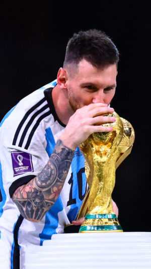 Messi World Cup Trophy Wallpaper