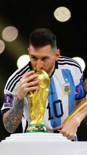 Messi World Cup Trophy Wallpaper