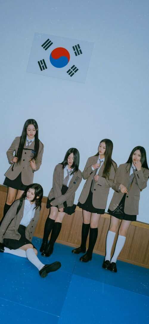 NewJeans Wallpaper iXpap