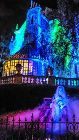 Haunted Mansion Wallpaper