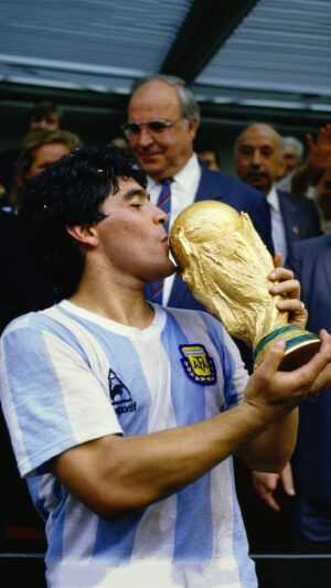 Maradona Wallpaper