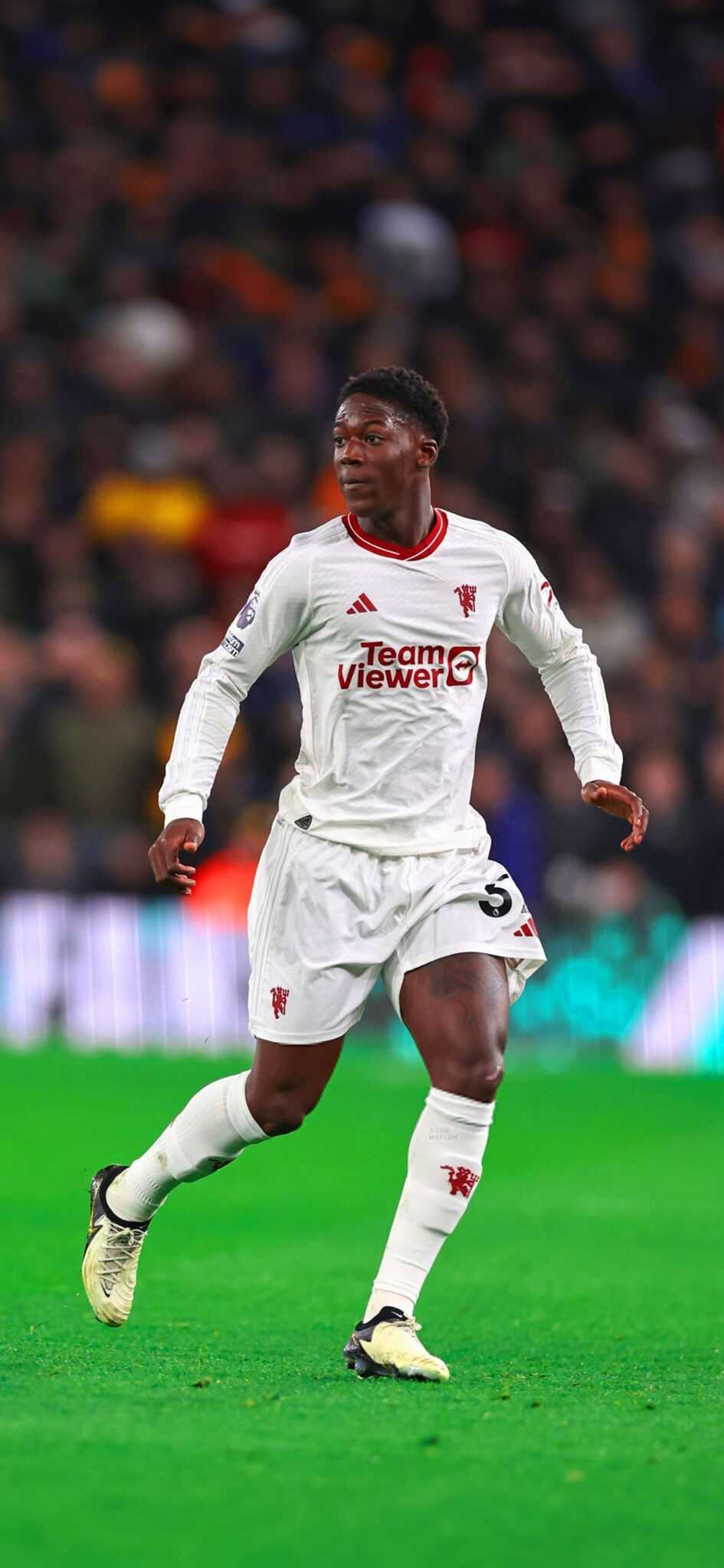 Kobbie Mainoo Wallpaper - iXpap