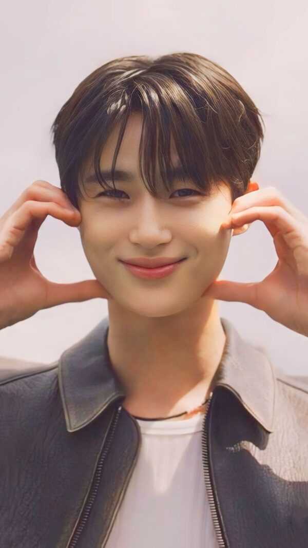 Byeon Woo-seok Wallpaper - iXpap