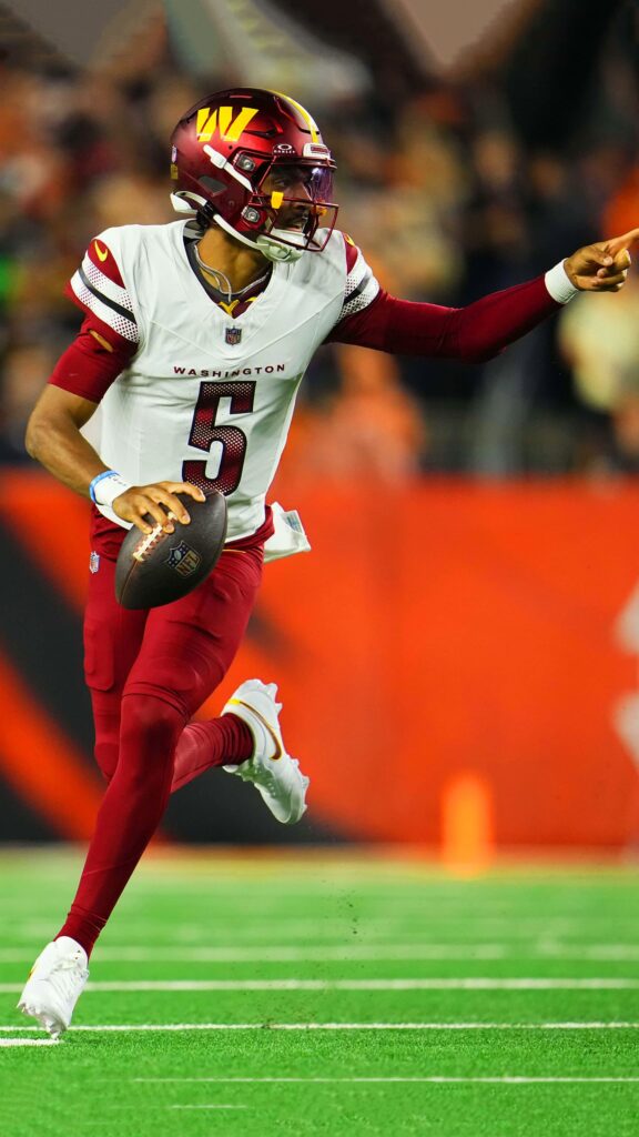 Jayden Daniels Wallpaper iXpap