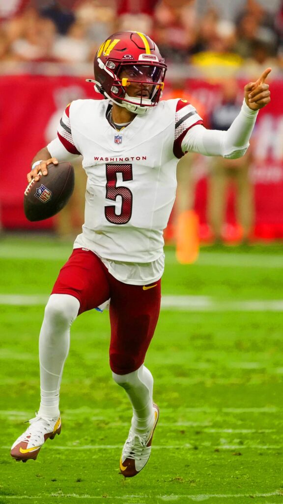 Jayden Daniels Wallpaper iXpap