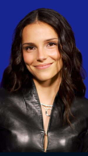 Inde Navarrette Wallpaper