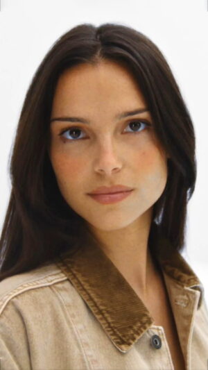 Inde Navarrette Wallpaper